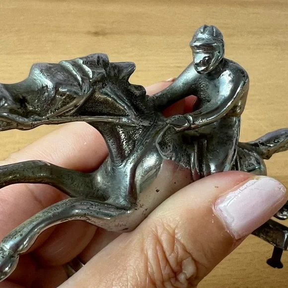 RARE VINTAGE SILVER TONE EQUESTRIAN HORSE JOCKEY CAR HOOD ORNAMENT FROM EUROPE - Picture 4 of 16